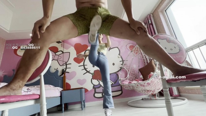 小白鞋花式创新高难度裆部暴击 YC-230414-2