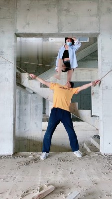 【美离子】户外工地重度虐绿帽 bf18408_HD绳艺资源