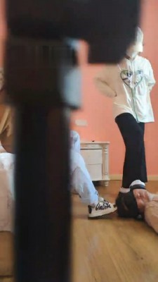 【最抗揍M】4个素人精神小妹首虐 bf18384