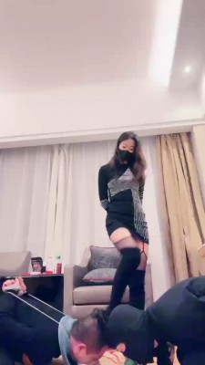 【禾未】高贵白领暴打兄弟狗 bf22752