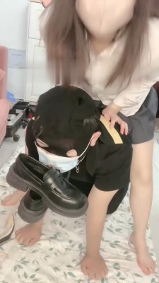 【悠悠】御姐抓住偷原味邻居【完整版】 bf19215