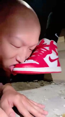 【冷凝大大】户外天台全体重踩踏 bf18456