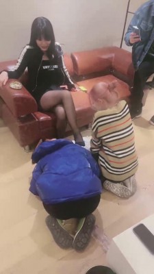 【十三妹】双女奴跪拜伺候【三视角版】 bf20027