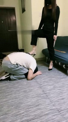 【陌初】御姐耳光SP小初狗 bf19396_HD绳艺资源