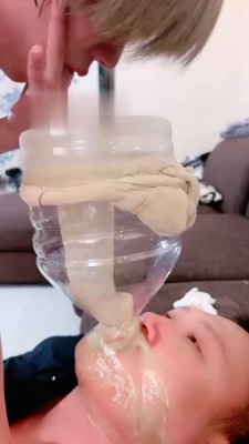 【美丝大大】首次重口呕吐物专场 bf18475