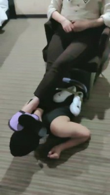 【心甜夫妻】绿帽裸足恋足调 bf23171