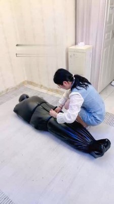 【冷凝大大】高跟踩踏捆绑窒息羞辱贱狗 bf17945