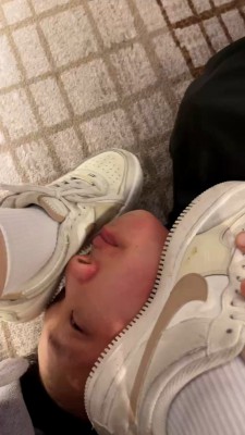 【橘子没熟】迷恋脏鞋的贱狗 bf22780