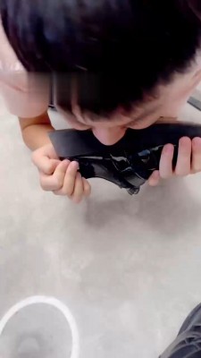 【叶子女神】长靴卑微脚下奴 bf19233