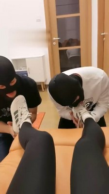 【奈奈生】双奴争宠伺候 bf19316_HD绳艺资源