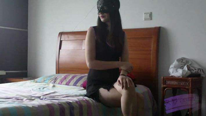 菲菲女神教训变态男（下）