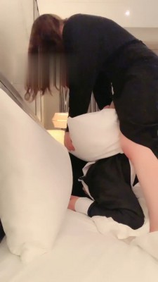 【维妮】可爱女仆舔高跟 bf17820