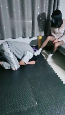 【杰哥】素人帆布鞋白袜辱狗 bf19280_HD绳艺资源