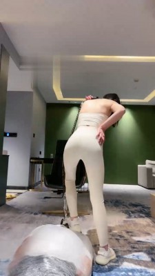 【简一】御姐员工出差玩上司 bf18237