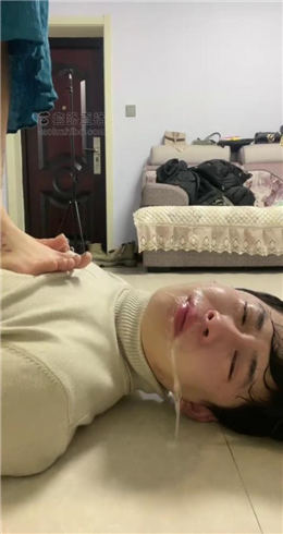 【逗逗】极限挑战-深喉极致到脚后跟 bf5780