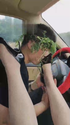 【辣妹S】抓到跟踪狂带上车tj bf17348