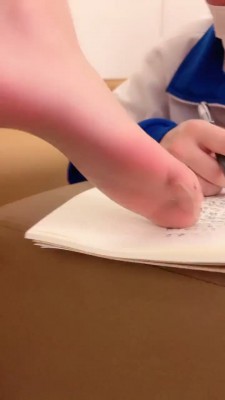 【简一】漂亮老师上SM课程 bf19988