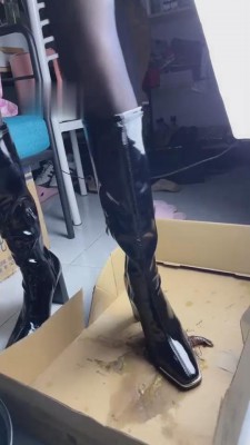 【深圳万一S】踩踏碾压小龙虾 bf12205