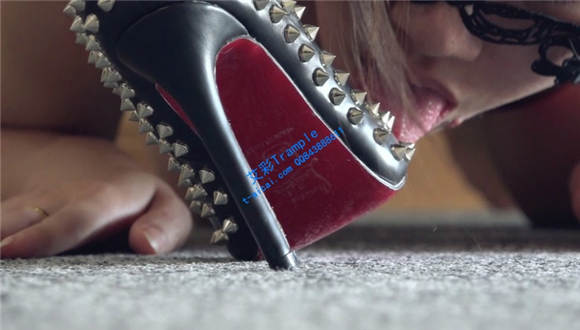 钉子高跟鞋黑丝践踏调教女M ACNN 72