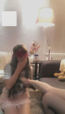 【VIVI】超美！趁机调教喝醉酒的闺蜜