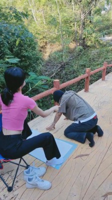 【暴力美学】运动女神小白鞋虐打狗 bf20040