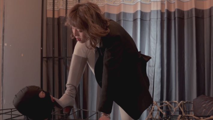 主题刑房恋足耳光 YC-220123-2