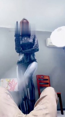 【狗哥】蜘蛛女神五花大绑强制虐狗 bf22123