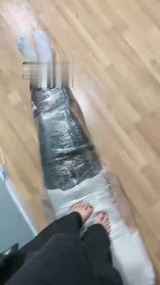 【黑兔sama】学生S全体重踩踏木乃伊 bf18749