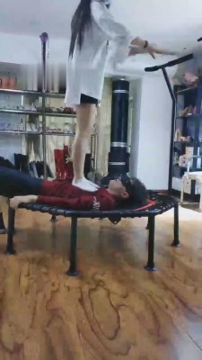 【雪儿】双S白袜全体重踩踏 bf12148