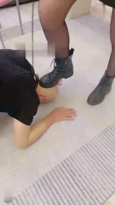 【冷凝大大】带两位素人妹妹收拾M bf17434