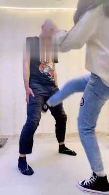 【冷凝大大】帆布鞋全体重踩踏 bf18171