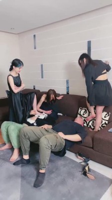 【领主老大】三位美女模特暴力虐杀 bf11895