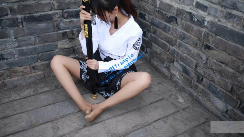 漂亮小姐姐古装肉丝_HD绳艺资源