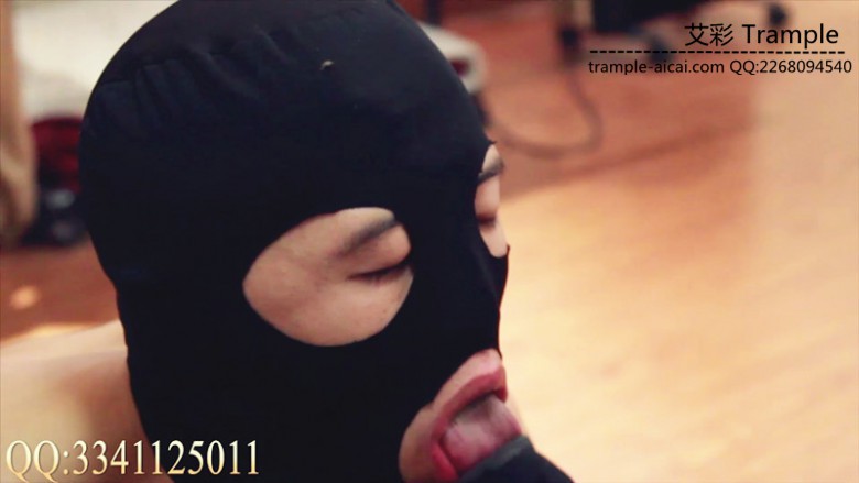 冥妃女主-脏鞋底口水羞辱