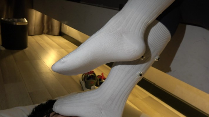 【彼岸花】毯子的福利酸臭白袜 YC-230127-6