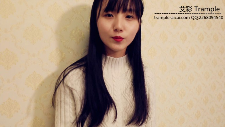 女巨人透明丝袜pov