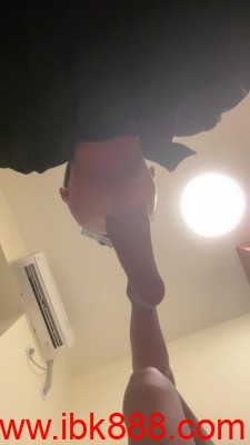 【阿月】闻舔灰丝脚深喉 bf23579