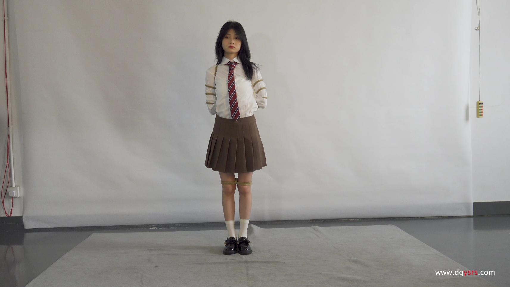 【艺束人生】2023_21期视频 欣玥JK服五花kb海老虎尝试