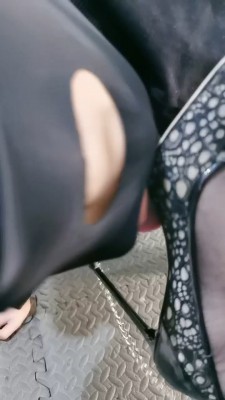 【冷艳】圣水泡面+高难度挑战踢踹 bf19566_HD绳艺资源