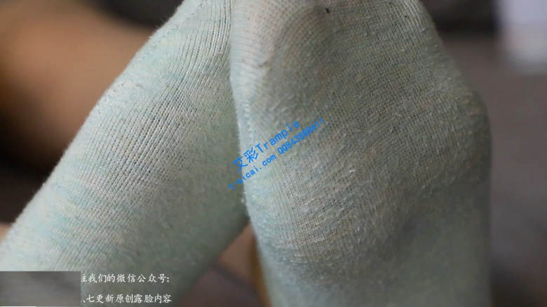 漂亮小姐姐肉丝棉袜帆布鞋_HD绳艺资源