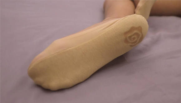 〖H.P.L栖心之栈〗—夏芙伤心喝醉被舔脚