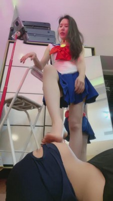 【芷晴】动漫美少女强制捆绑征服坏蛋【完整版】 bf11829