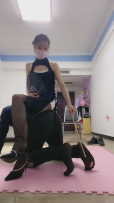 【辉夜】风韵女神黑丝美腿羞辱 bf11908