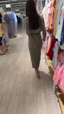 【橘子没熟】户外商场跳蛋塞女奴 bf17647_HD绳艺资源