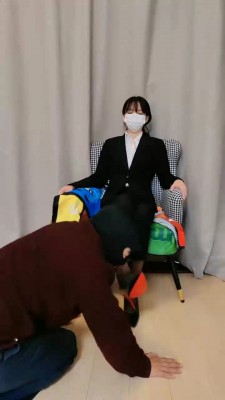 【暴力美学】残暴女总裁对付员工 bf22725