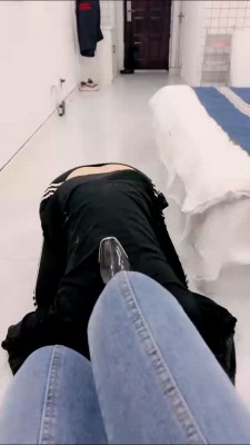 【夏娃】长靴御姐蹂躏贱狗 bf22785