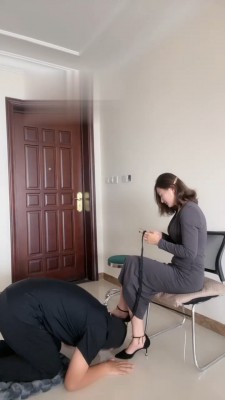 【言一】高跟踩踏训练羞辱贱狗 bf18166_HD绳艺资源