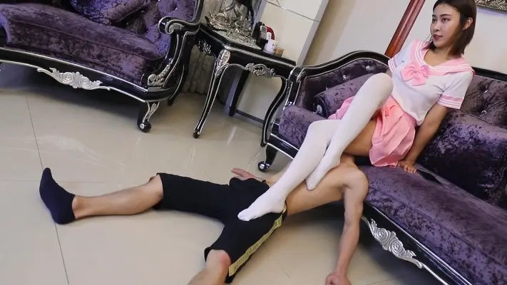 〖H.P.L栖心之栈〗—夏芙骑瘦小马奴