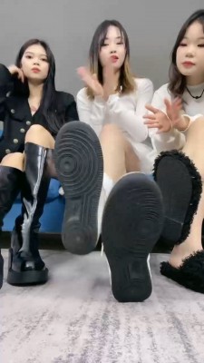 【ccyouer】3S-带素人闺蜜入圈调 bf22051