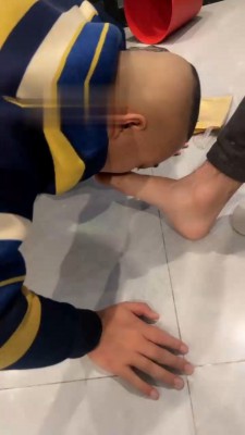 【至尊情侣s】看女友怎么虐绿帽【上】 bf21901